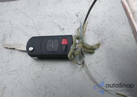 2013 Mazda 3 I Sport z USA, uszkodzony, nr VIN JM1BL1U77D1772766